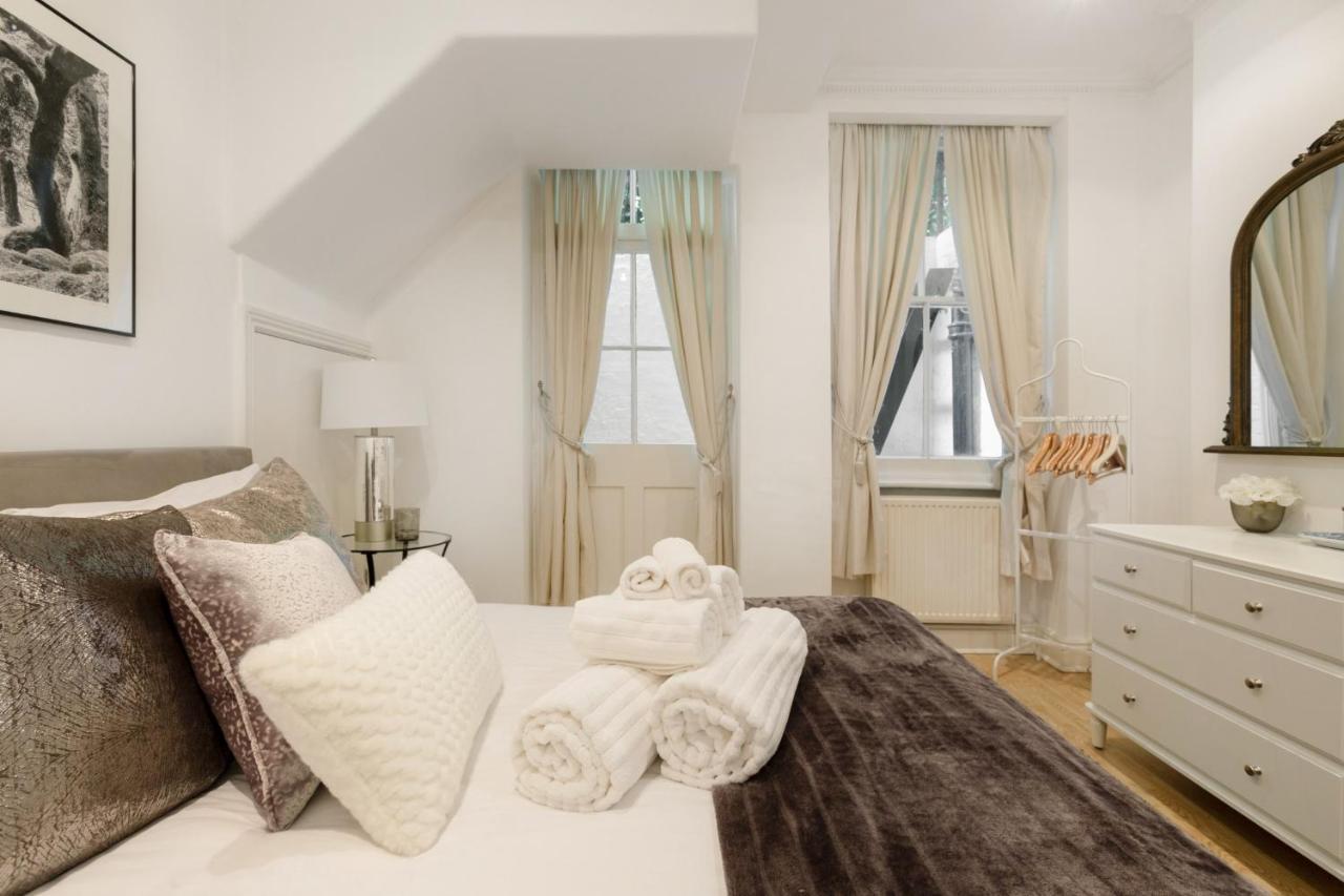 Spacious 1 Bed Sloane Square Londra