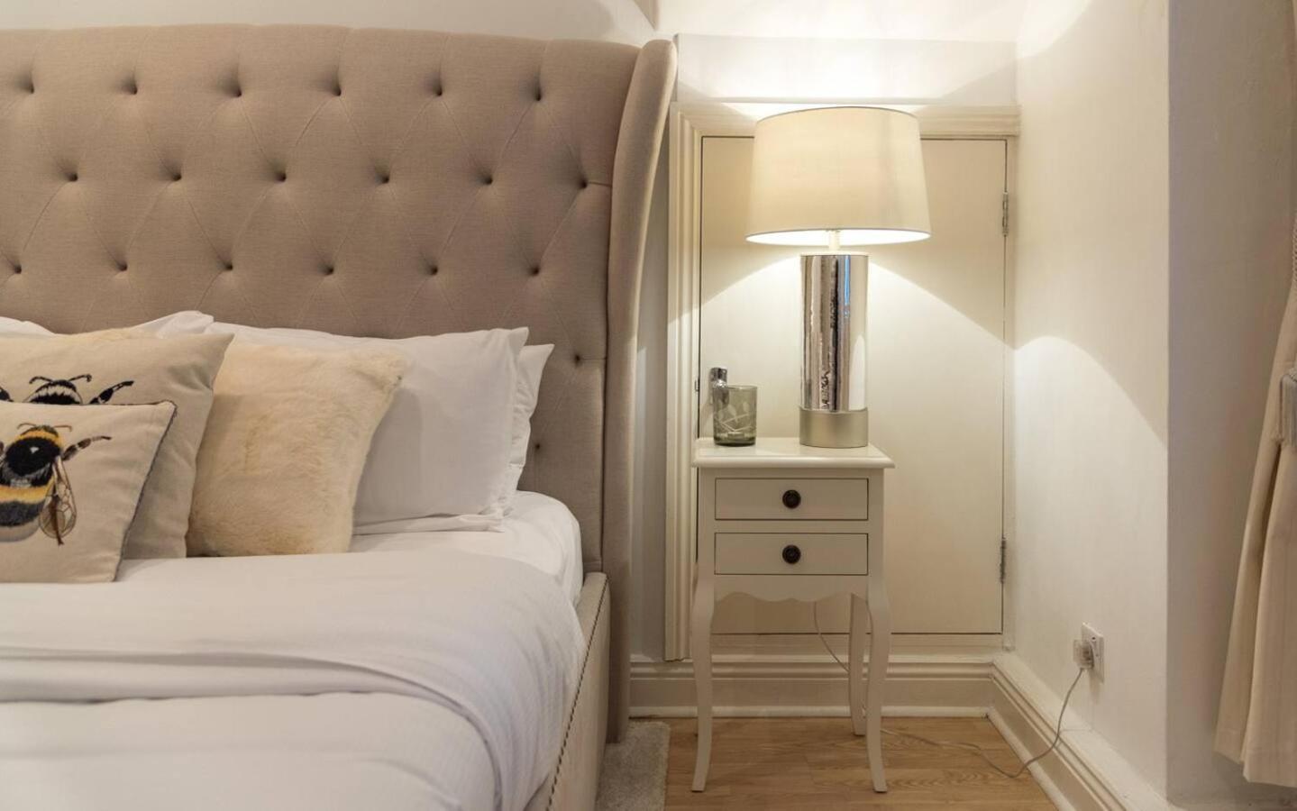 Aparthotel Spacious 1 Bed Sloane Square Londra